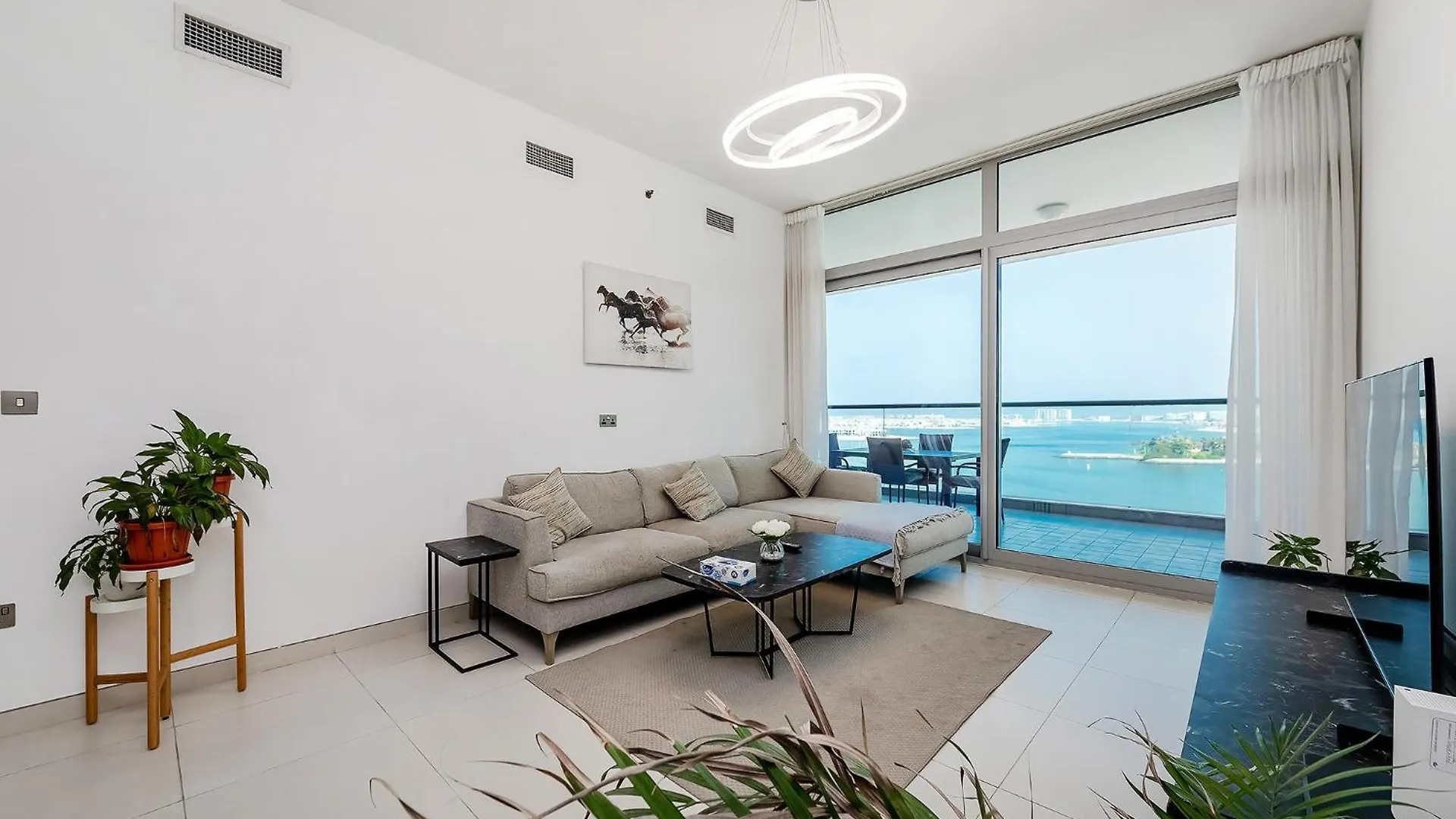 Private Beach Sea View Highfloor Palm Jumeirah Dubai Apartment