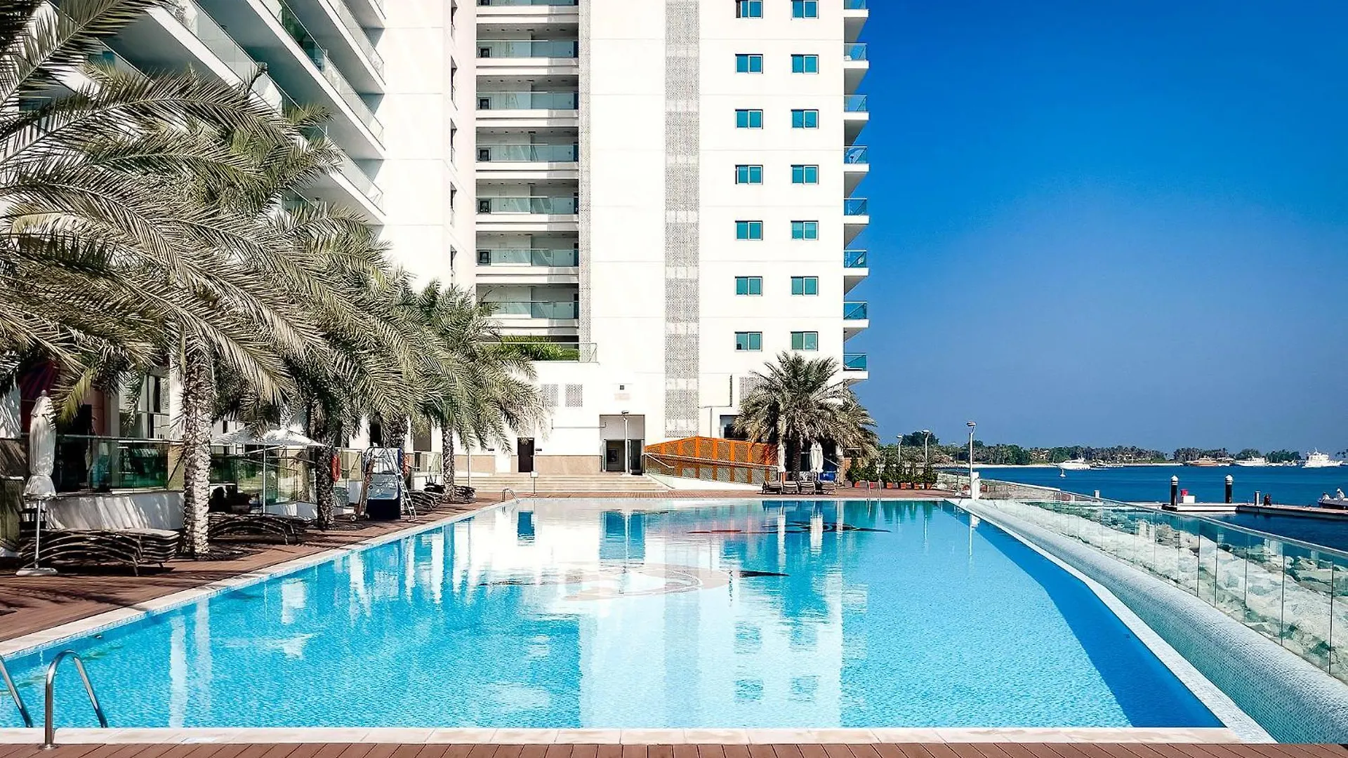 Private Beach Sea View Highfloor Palm Jumeirah Dubai