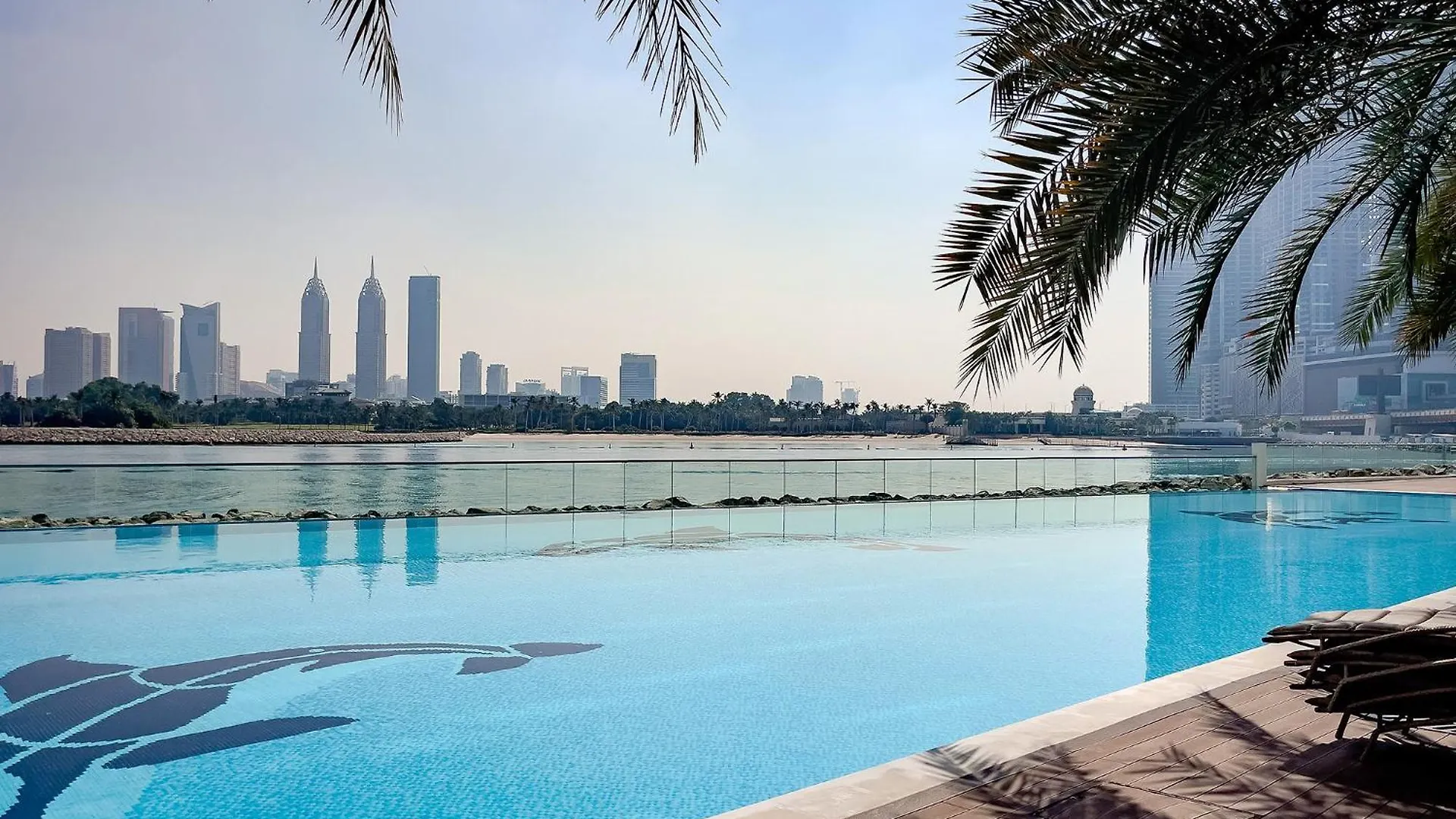 Apartment Private Beach Sea View Highfloor Palm Jumeirah Dubai